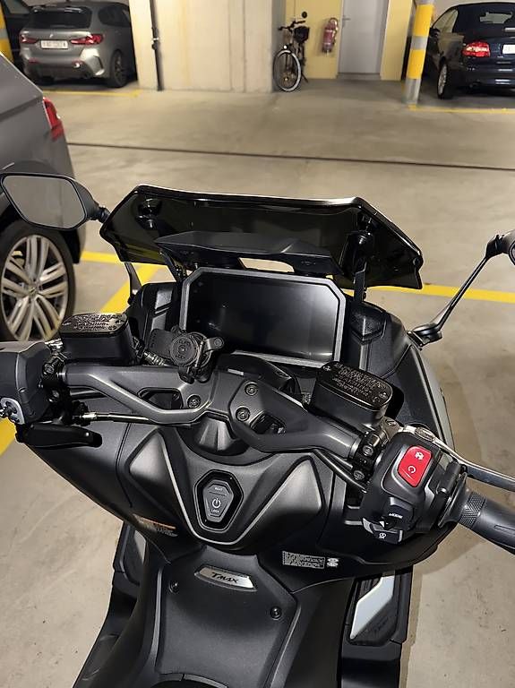 Yamaha Scooters: Yamaha TMAX 560 (XP560) – Gebraucht aus Hausen AG von Reazy89 3