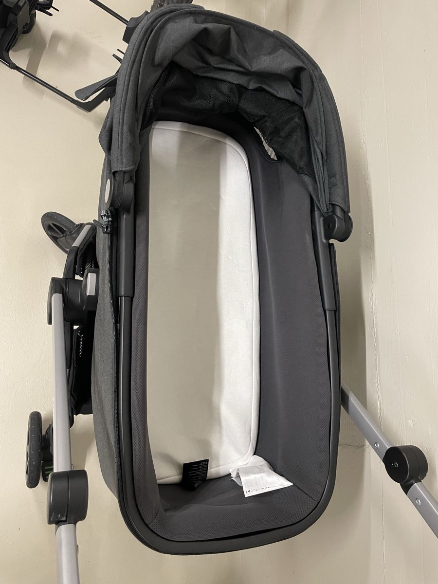 Recaro Kinderwagen: Kinderwagen, Kindersitz mit babyschale set  – Neu (gemäss Beschreibung) aus Niederlenz von Plusia 5