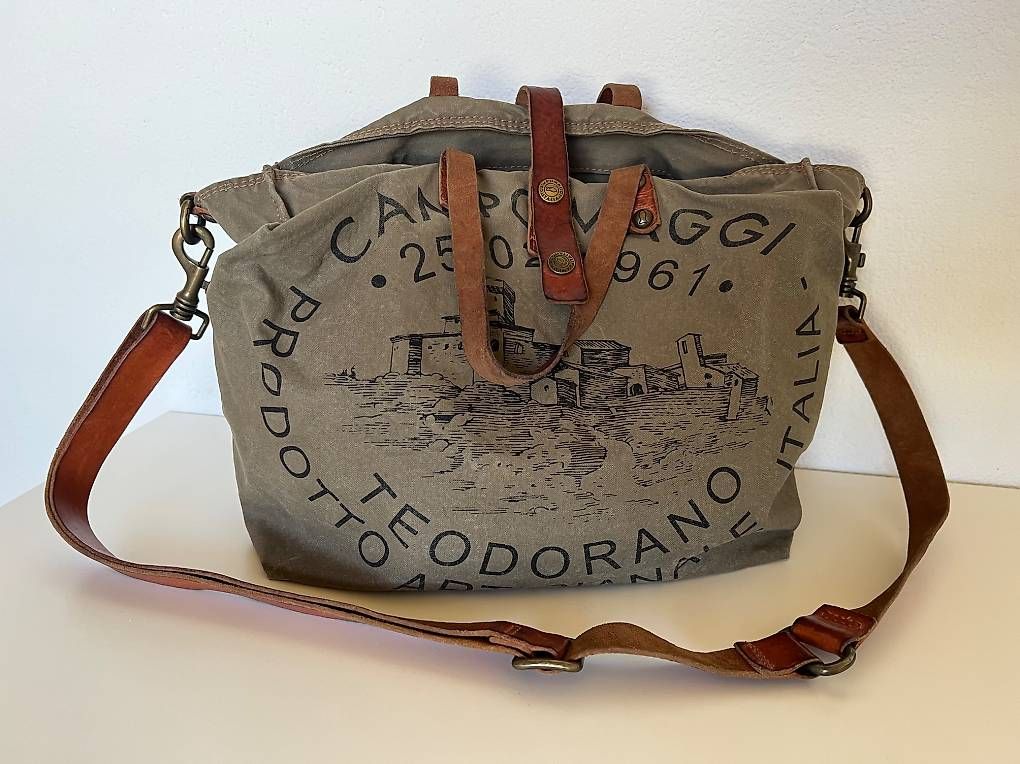Borse da donna: Campomaggi  – Usato da Oberbueren venduto da marolegi
