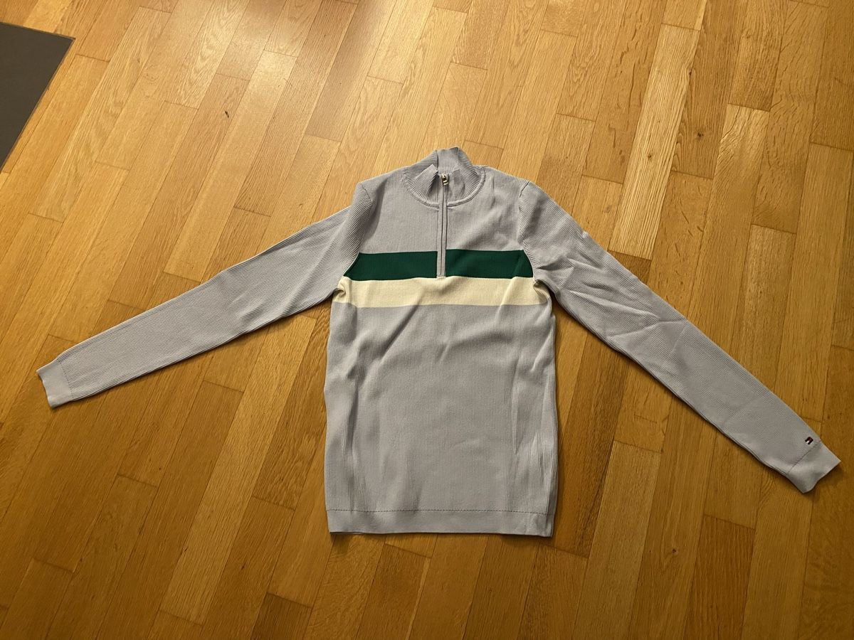 Tommy Hilfiger Pullover & Sweatshirts: Tommy Hilfiger Pullover – Neu (gemäss Beschreibung) aus Ipsach von ale_v82h