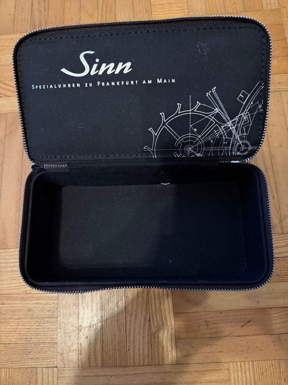 Trousses de maquillage: Lufthansa First Class Amenity Kit von Sinn – Neuf avec emballage d'origine à bioggio par lenny023 1