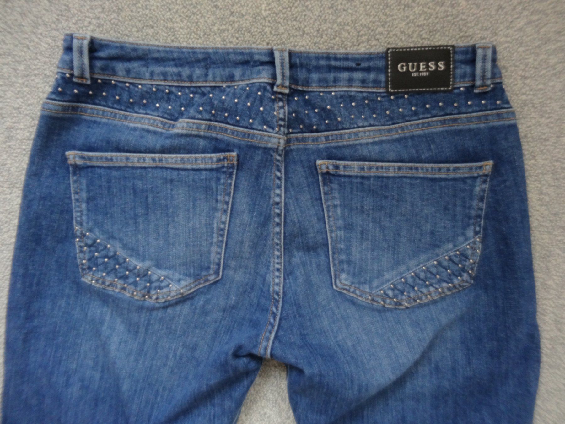 Guess Jeans: Guess Jeans Gr 28 – Usato da Rekingen AG venduto da Barmaleus 4