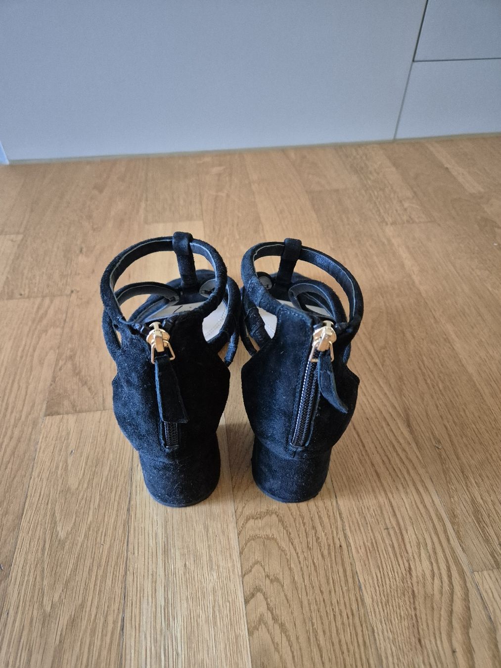 Sandro Scarpe da donna: Sandalen von Sandro, Grösse 38 – Usato da Uitikon Waldegg venduto da Knuesperli 2