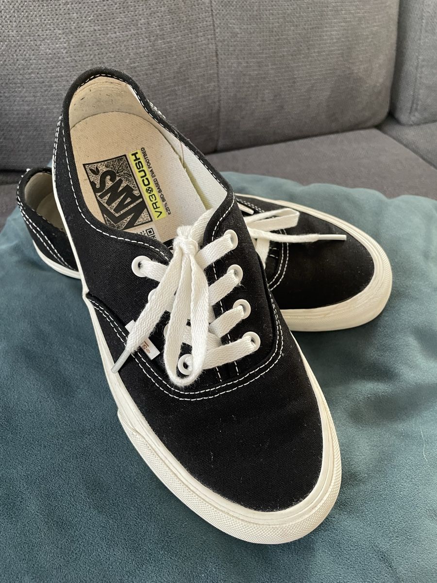 Vans Scarpe da donna: VANS Gr 38 1 getragen – Nuovo (secondo la descrizione) da Chur venduto da dor_jg2q