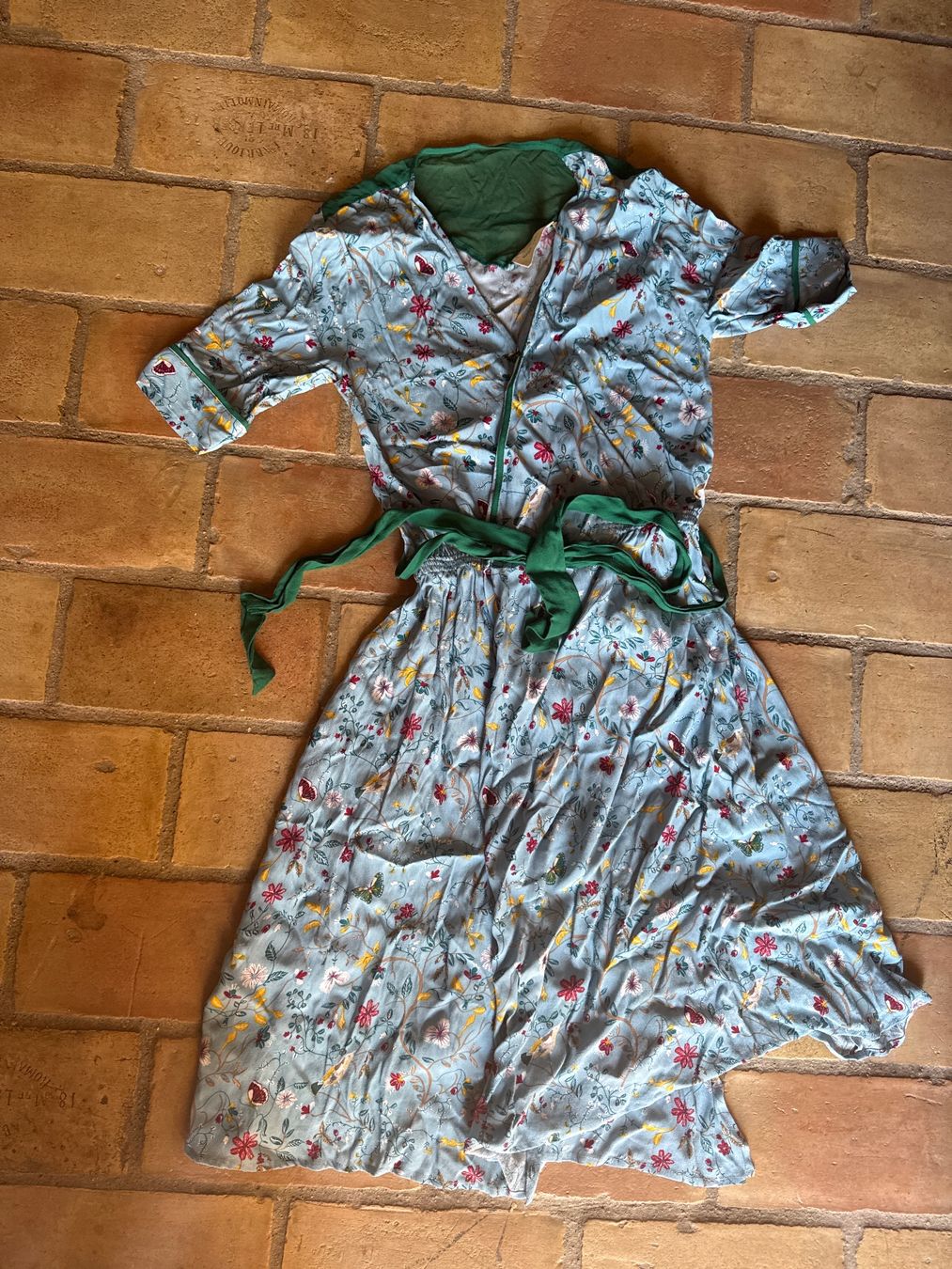 Kleider: Robe viscose MARIE SIXTINE S – Neu und originalverpackt aus Arnex-sur-Orbe von cameleonfringant 1