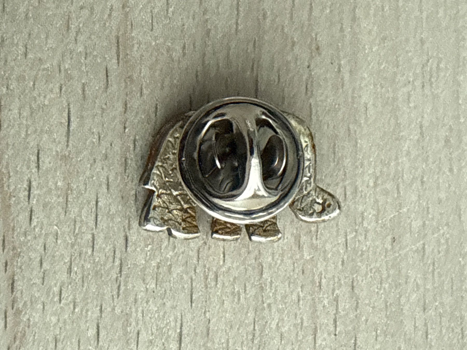 Placchette & Badge: Pin Elefant – Usato da Glattbrugg venduto da Schweigmatt 1