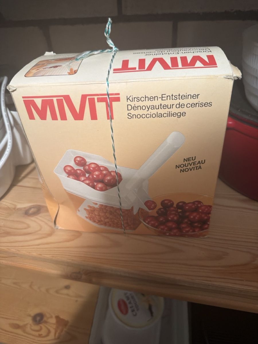 Küchengeräte: MIVIT Kirschen-Entsteiner OVP – Gebraucht aus Innerberg von Brabus81