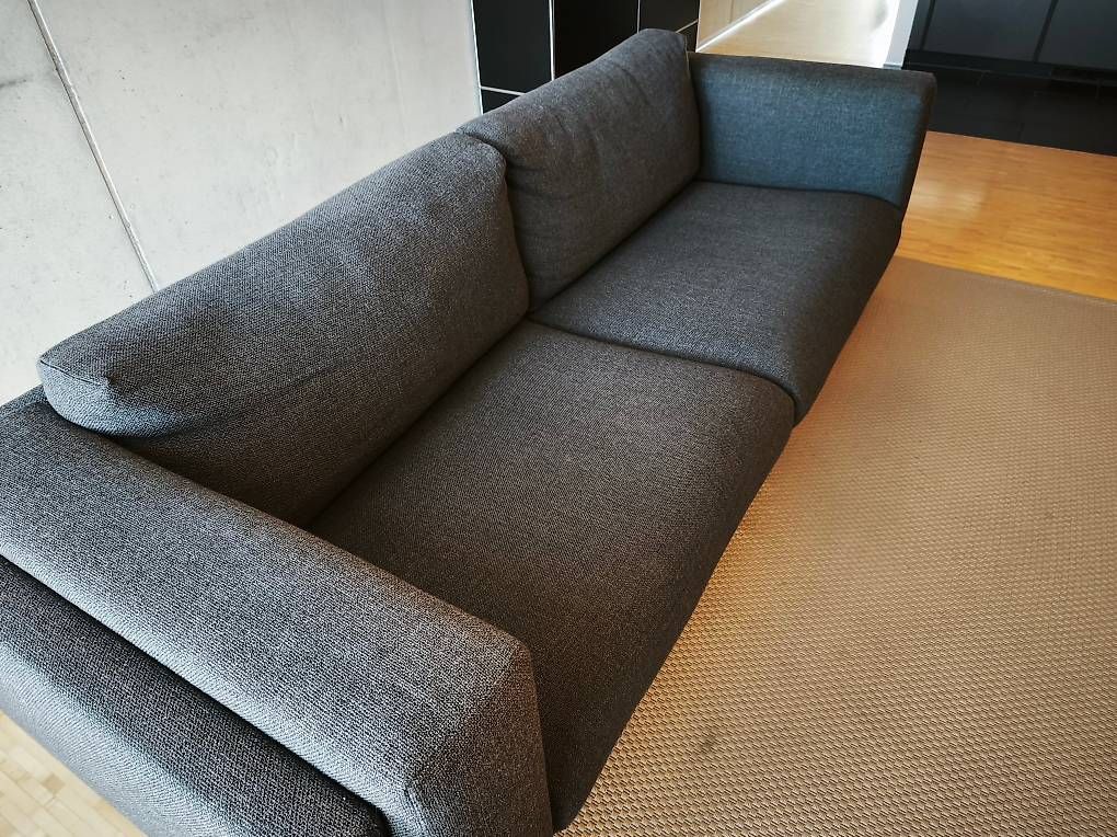 Ikea Sofas: Ikea Nockeby 3er Sofa dunkelgrau – D'occasion à Winterthur par messiha 3
