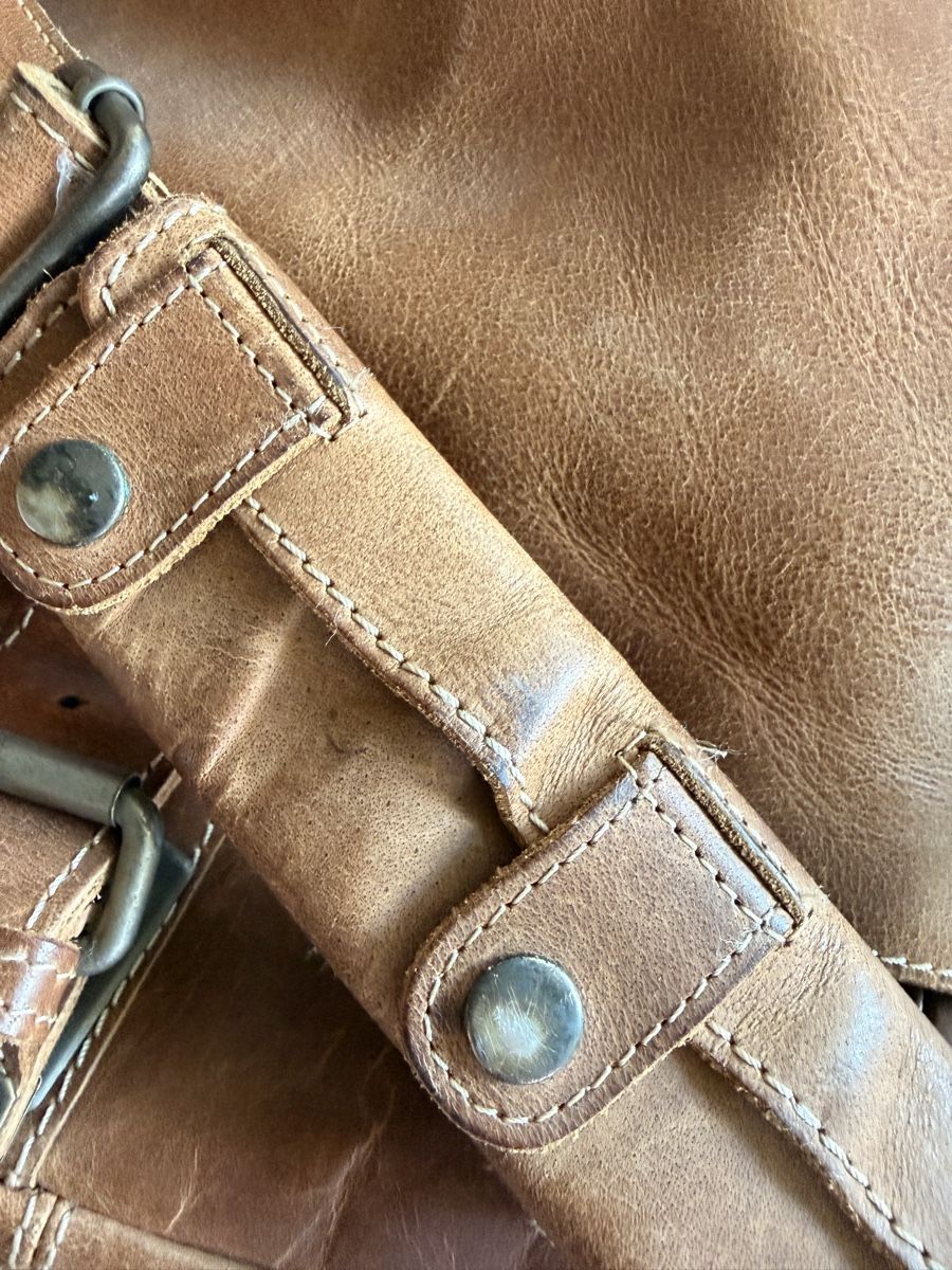 Aunts & Uncles Taschen: Leder Tasche von aunts & uncles aus Echtleder – Gebraucht aus Sursee von ste_zr96 4
