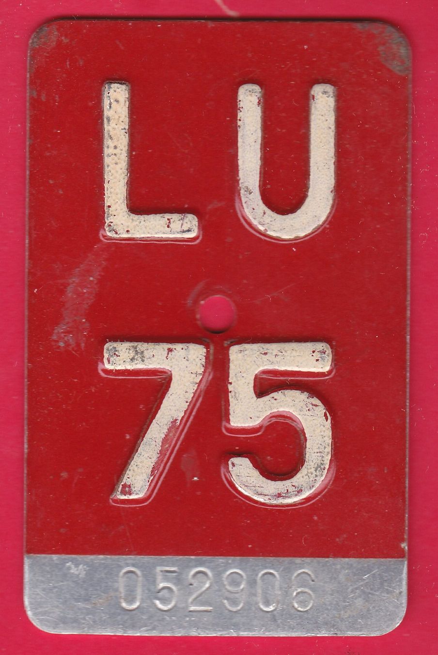 Insegne: VELONUMMER / FAHRRADSCHILD, LU 75 – Usato da Oberrieden venduto da Gebirgsstelze