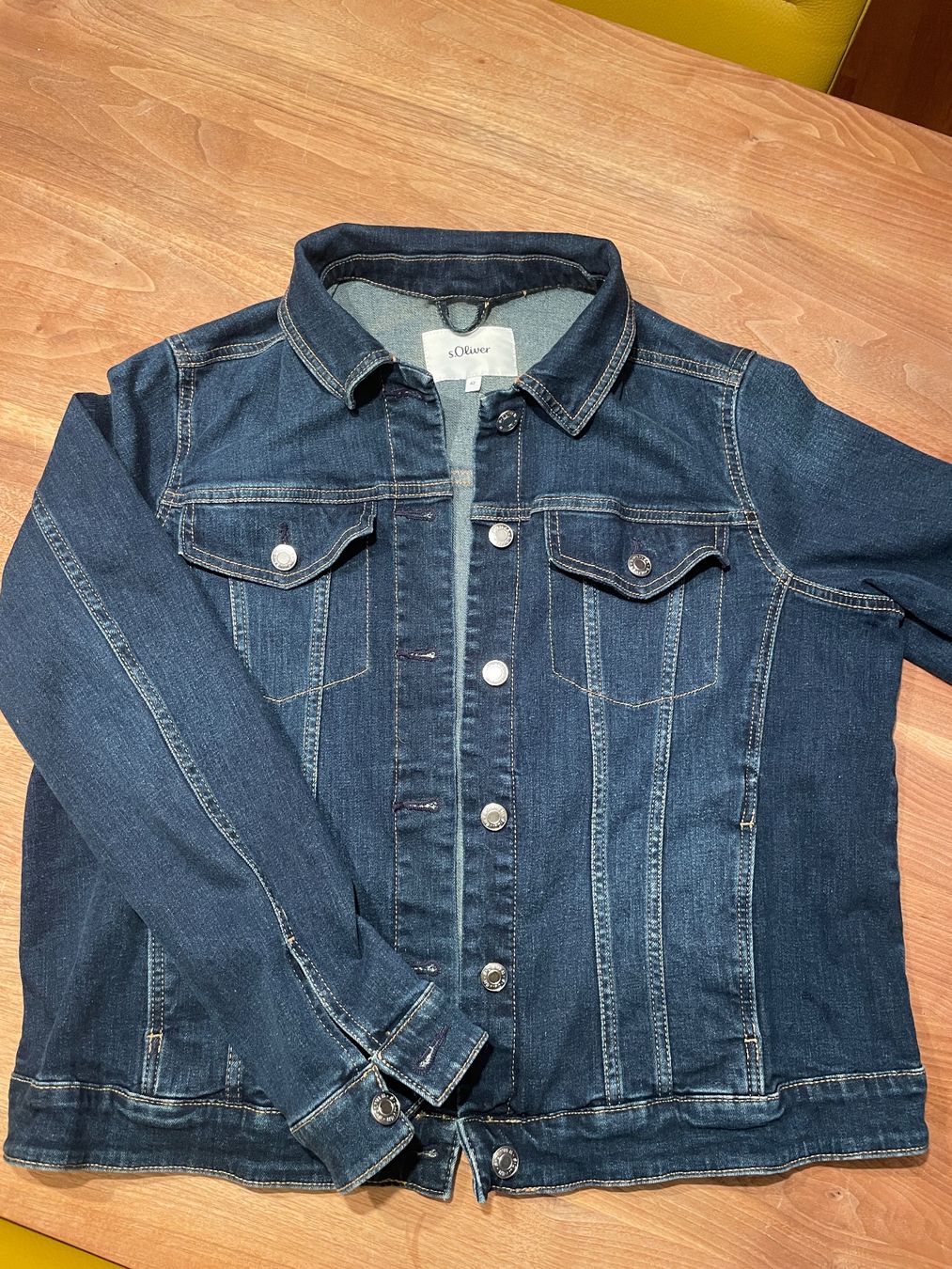 Jacken: Jeansjacke – Neu (gemäss Beschreibung) aus Männedorf von ibrb