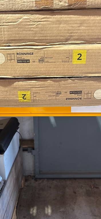 Set di tavolo e panche: Table haute IKEA Rönninge – Usato da Lausanne venduto da gmo_6svk 1