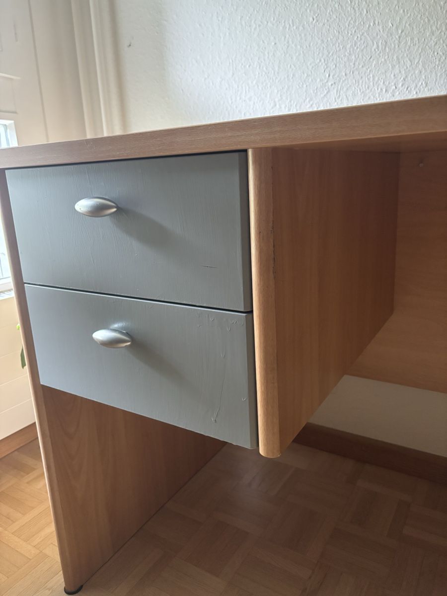 Scrivanie: Bureau en bois  – Usato da Nyon venduto da cel_jm6b 1