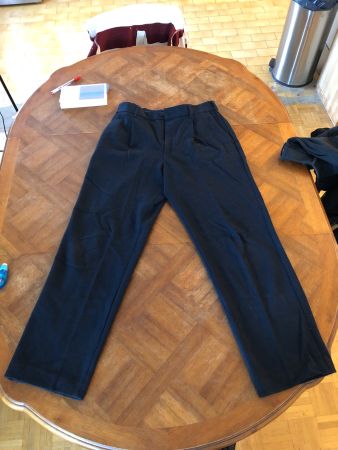 Pantalon bleu Uniqlo M – porté une fois