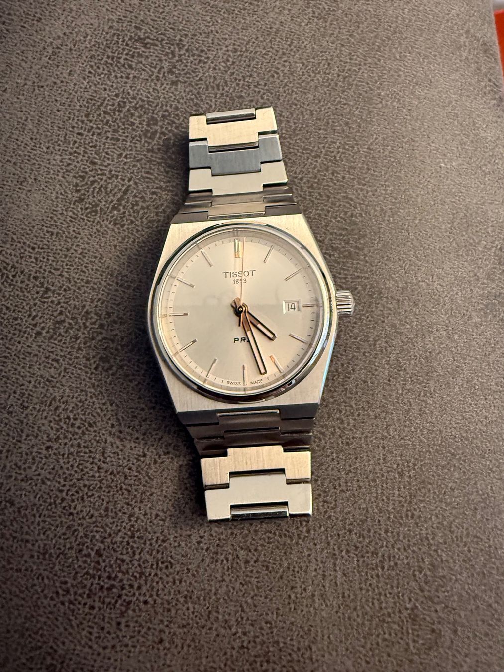 Tissot Orologi: Tissot PRX 35mm Quartz – Usato da Reinach BL venduto da Hilmii1905 1