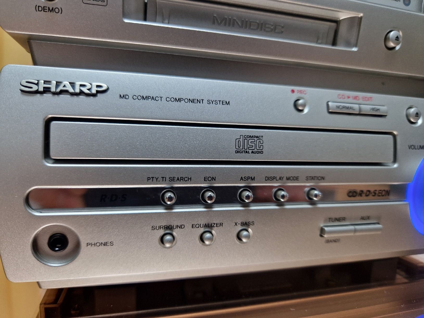 Sharp Lecteur multimedia & Streamer: Sharp MD-MX30H – D'occasion à Arbon par Mayak_Sound 4