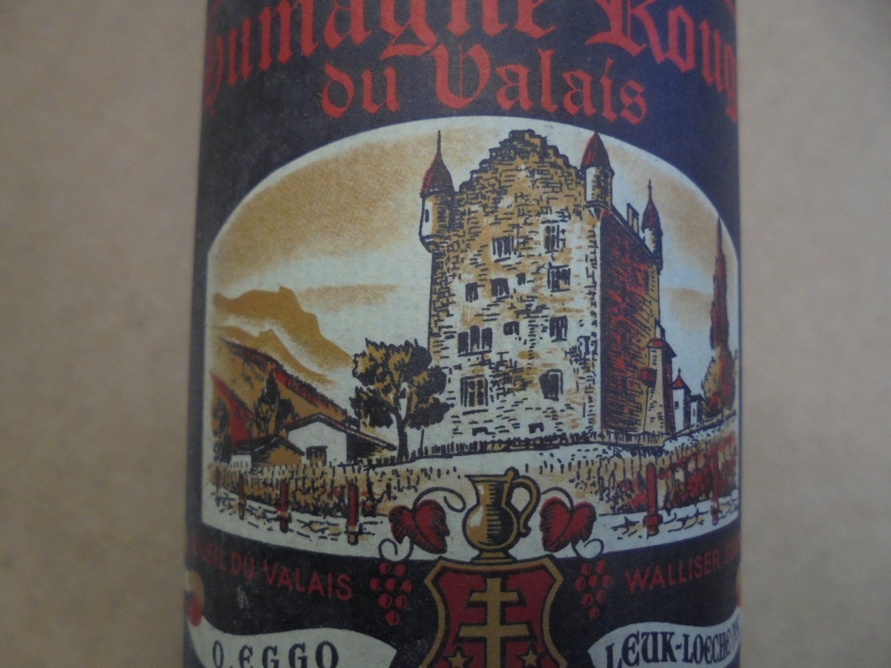 Vino: Lhumagne Rouge du Valais, Rotwein Wallis, Schweiz – Nuovo (secondo la descrizione) da Bassersdorf venduto da Pandir 5