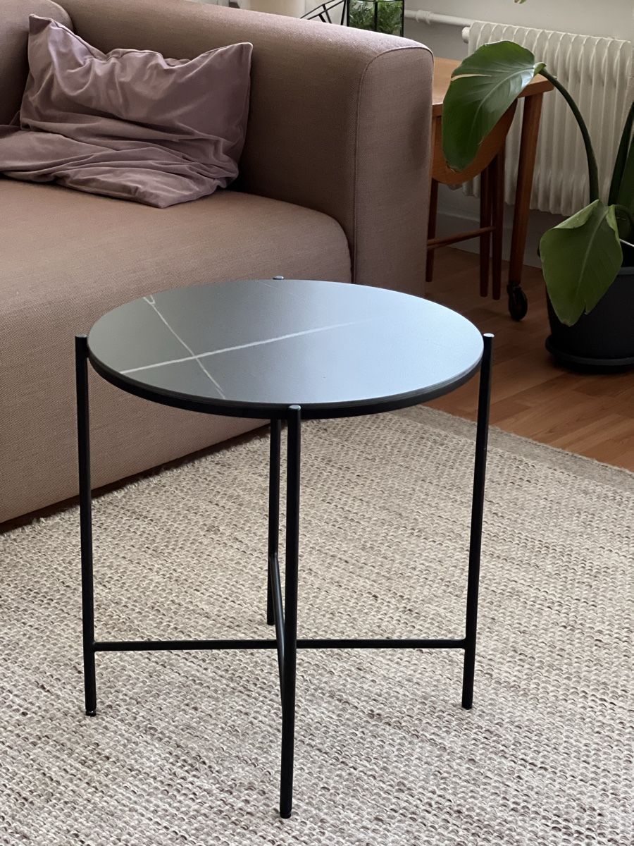 Comodini: Runder Couchtisch in Schwarz mit Marmor Optik – Nuovo (secondo la descrizione) da Bern venduto da fer_9lxq