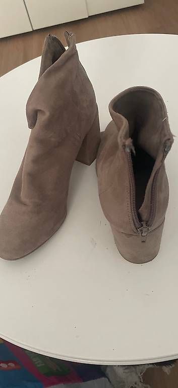 Chaussures femmes: Damenschuh  – D'occasion à Utzenstorf par lali7 1