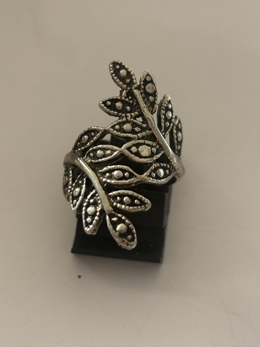 Anelli: Ring Silber 925 Blatt Design  gebraucht – Usato da Langnau am Albis venduto da flusspflege 1