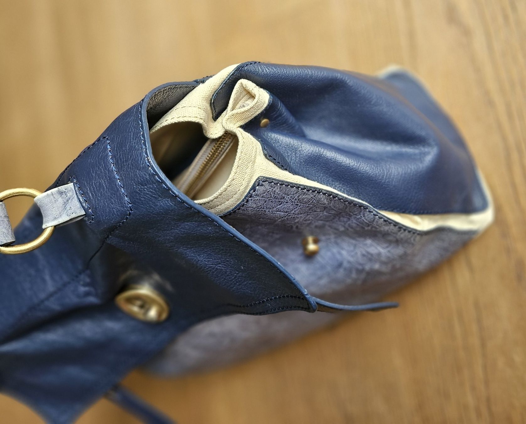 Saint Laurent Borse da donna: YSL-SaintLaurent-hippe MUSE II - Original - bleu Denim – Usato da binningen venduto da clozi62 2
