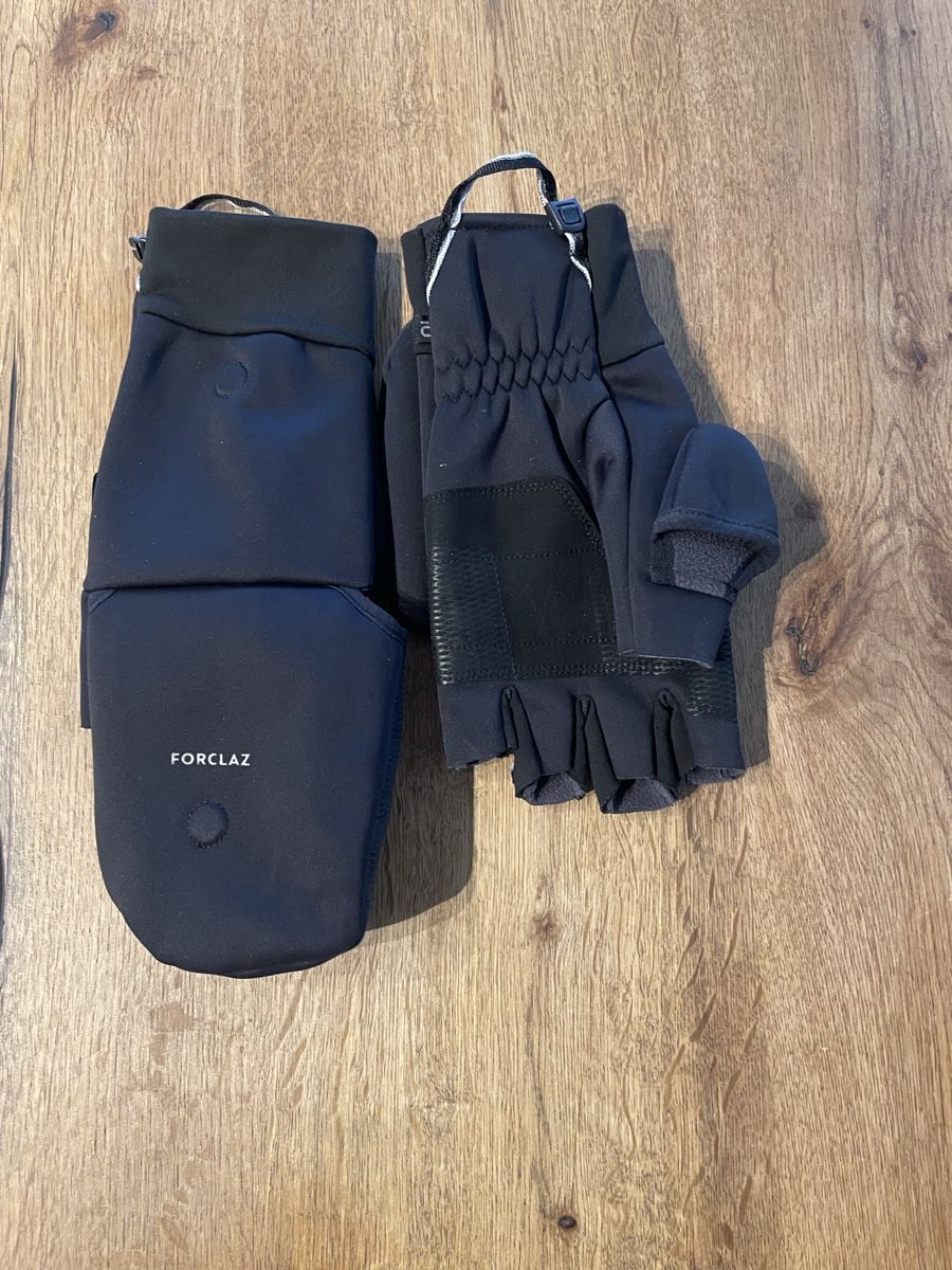 Decathlon Altri accessori da uomo: Fausthandschuhe Trekking MT900 – Nuovo (secondo la descrizione) da Thalwil venduto da Cokesidelife 1