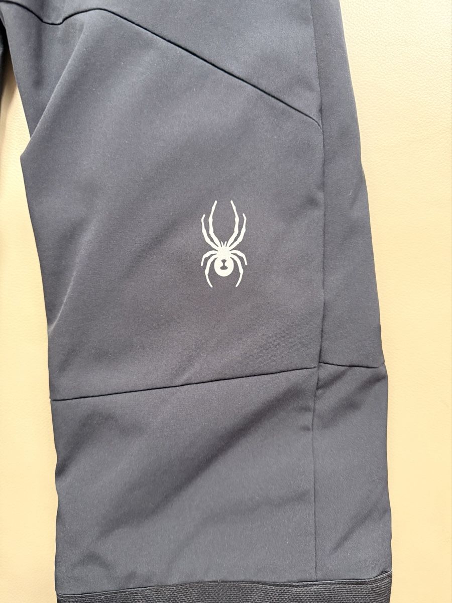 Spyder Hosen: Spyder Ski pants - Size 122 / 7 – Gebraucht aus Diessenhofen von mar_8cyl 2