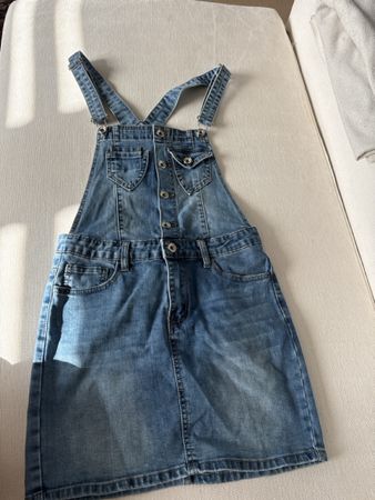 Latzrock aus Jeansstoff blau Grösse S guter Zustand