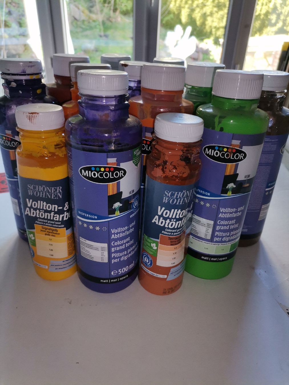 Colori: MIOCOLOR Abtönfarbe, verschiedene Farben, Neu – Nuovo (secondo la descrizione) da St. Gallen venduto da Bir_Rer 1