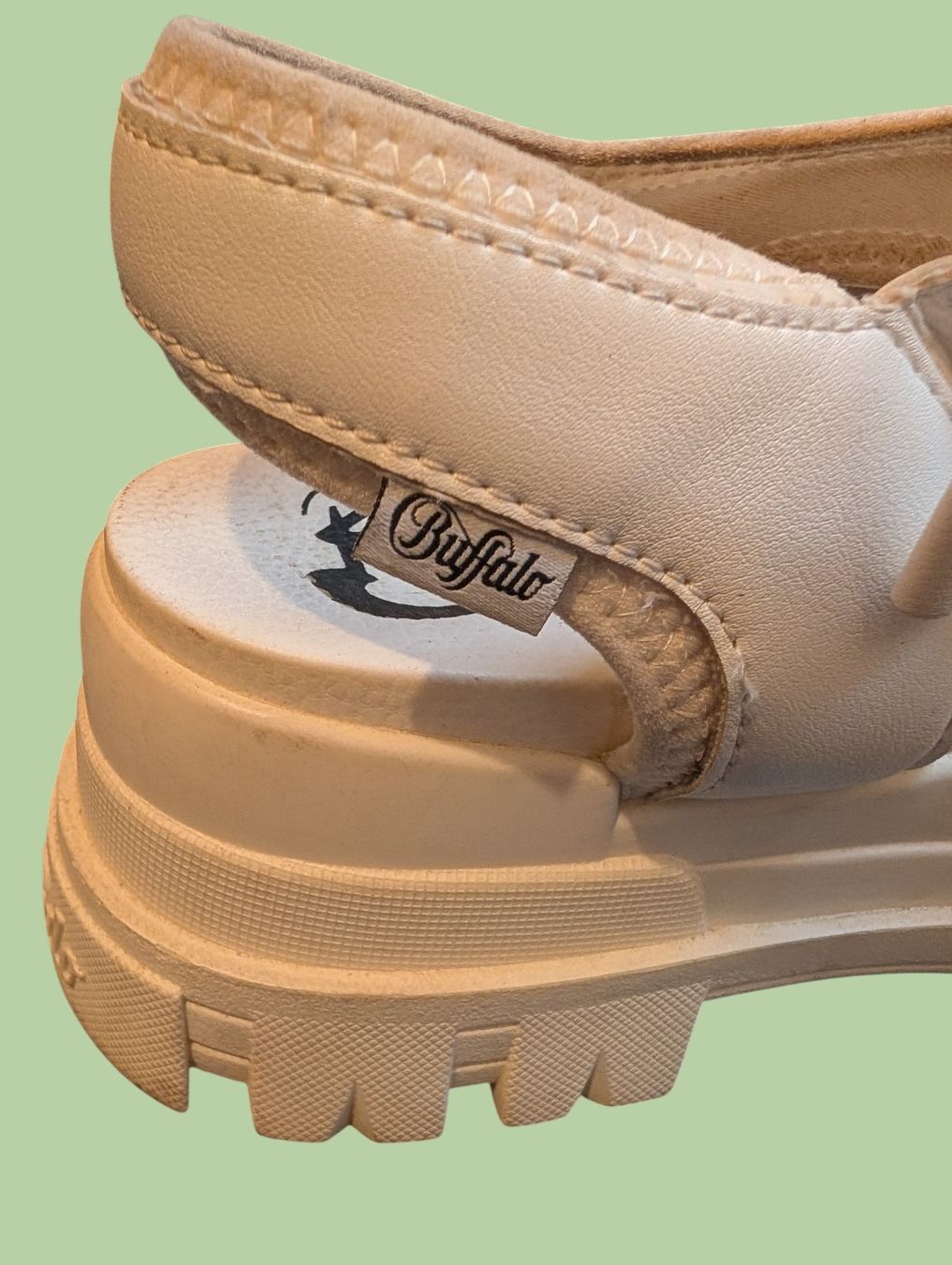 Buffalo Damenschuhe: Buffalo Plateau-Sandalen – Gebraucht aus St. Gallen von nadinewho 3