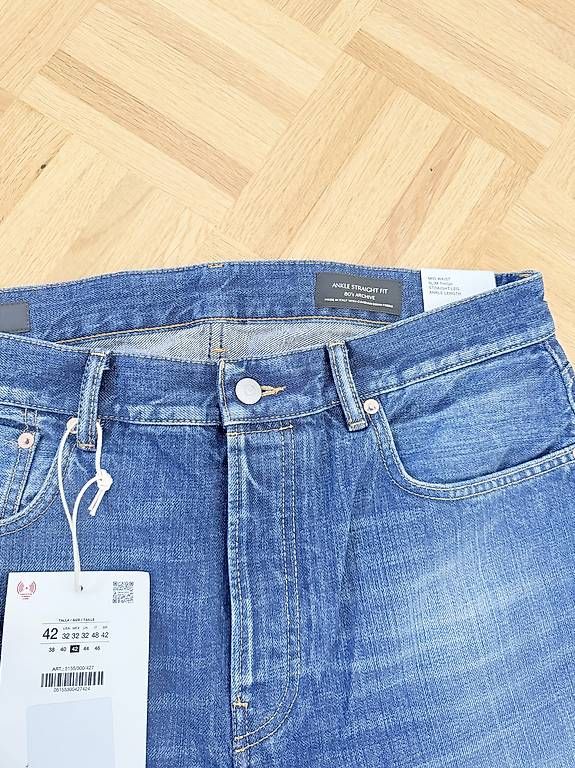 Zara Jeans: Zara Herren Hose Straight Fit – Nuovo e nell'imballaggio originale da Basel venduto da alu_l9s8 1