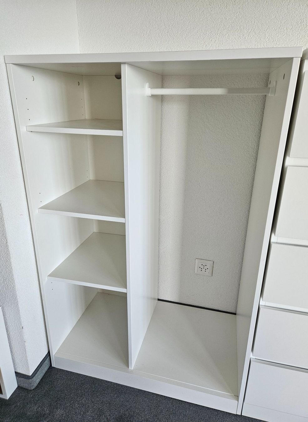 Guardaroba: Garderobe oder Kinderzimmer-Möbel (1- oder 2-teilig) – Usato da Gommiswald venduto da Rickenblitz 1