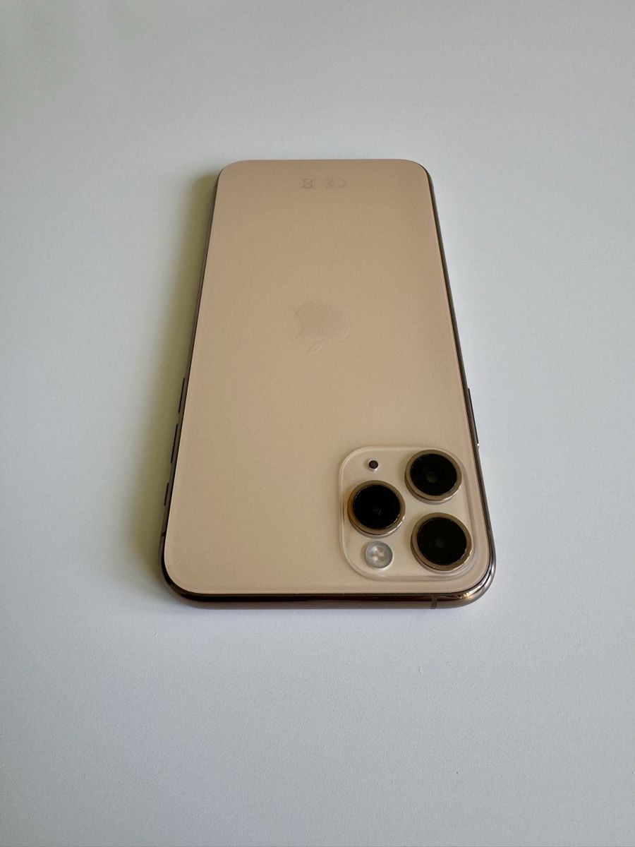 Apple Telefoni cellulari / Smartphones: iPhone 11 Pro 256GB rose gold – Usato da Moutier venduto da CaatSerra 3
