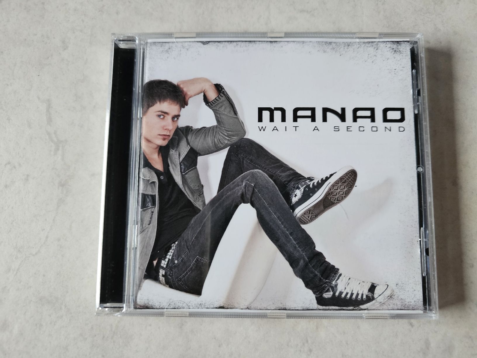 CDs: Manao  -  Wait A Second  /  (Pop Rock) – D'occasion à Schneisingen par backstore24
