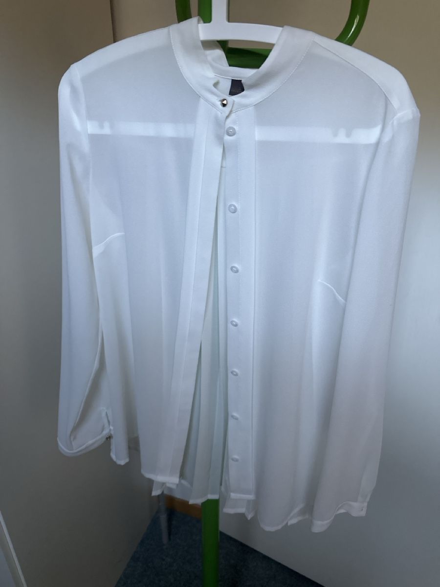 S.Oliver Camicette: Bluse S.Oliver  – Nuovo (secondo la descrizione) da Baltschieder venduto da YmroBe