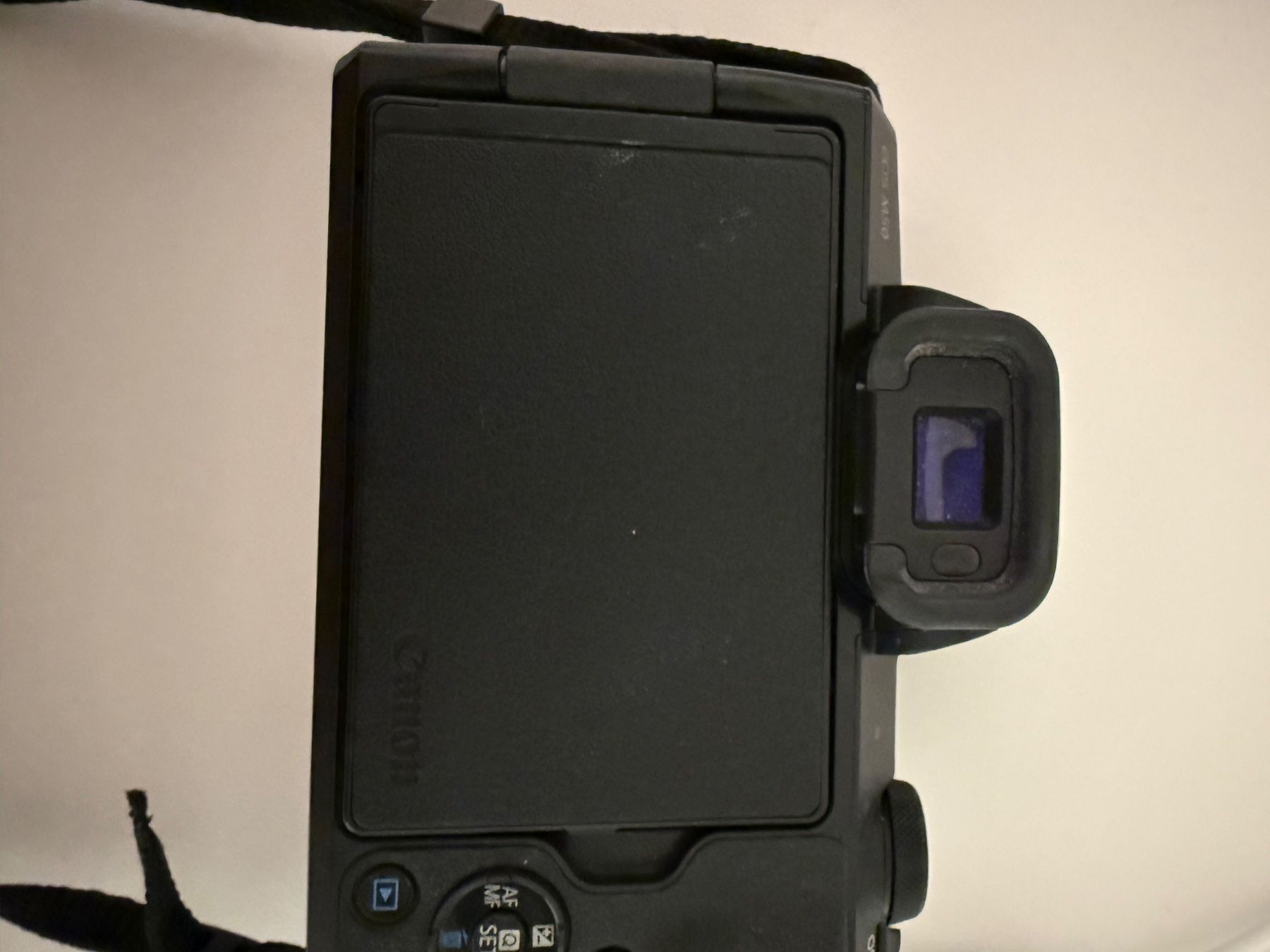 Canon Fotocamera: Canon EOS M50 Kit mit Zubehör – Usato da Unterentfelden venduto da Toccer 6