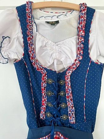 Elegantes Dirndl Grösse 34