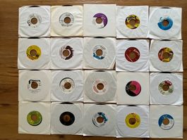20 x 7" Dancehall / Reggae Singles - top Zustand