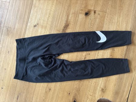 Nike Leggings Schwarz mit Logo