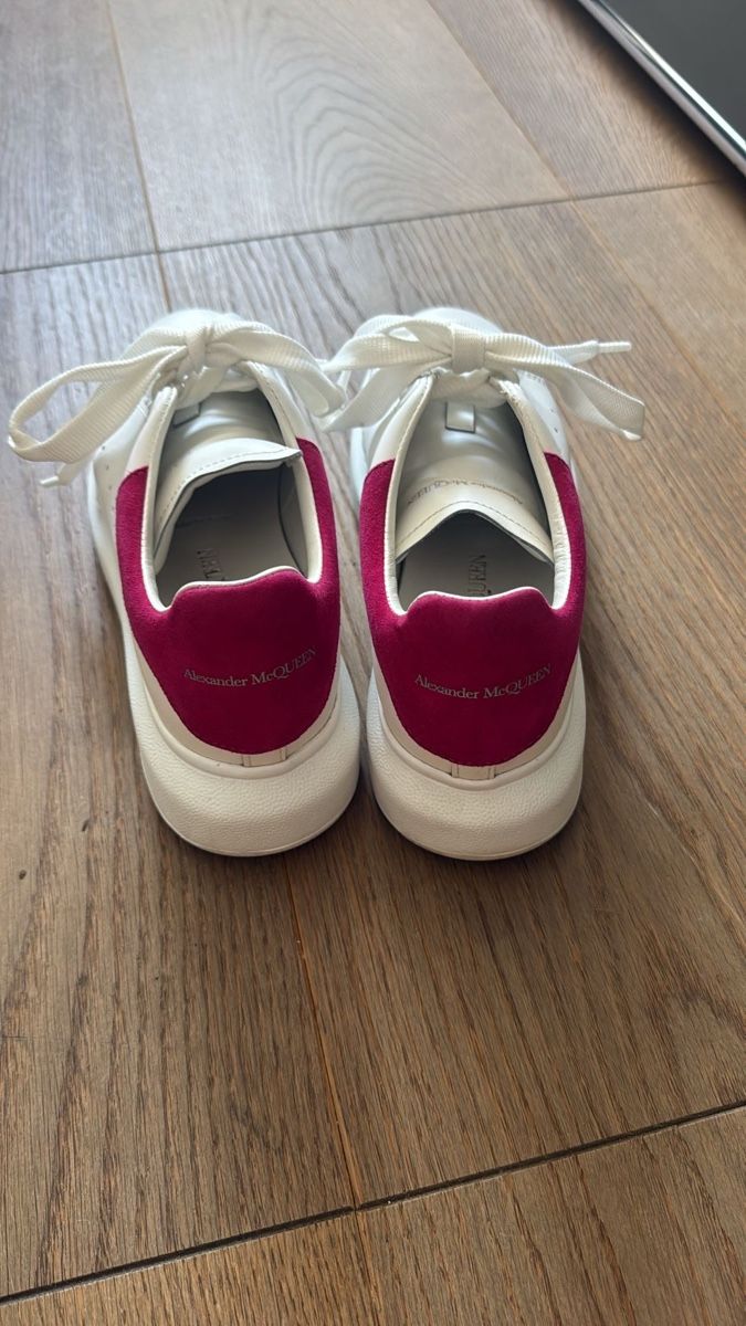 Alexander Mcqueen Scarpe da donna: Alexander McQueen sneakears size 37 in very good condition – Nuovo (secondo la descrizione) da Zürich venduto da ele_5wrd 1