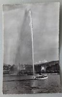 Genève, Le jet d'eau (120 m) et le Mont-Blanc