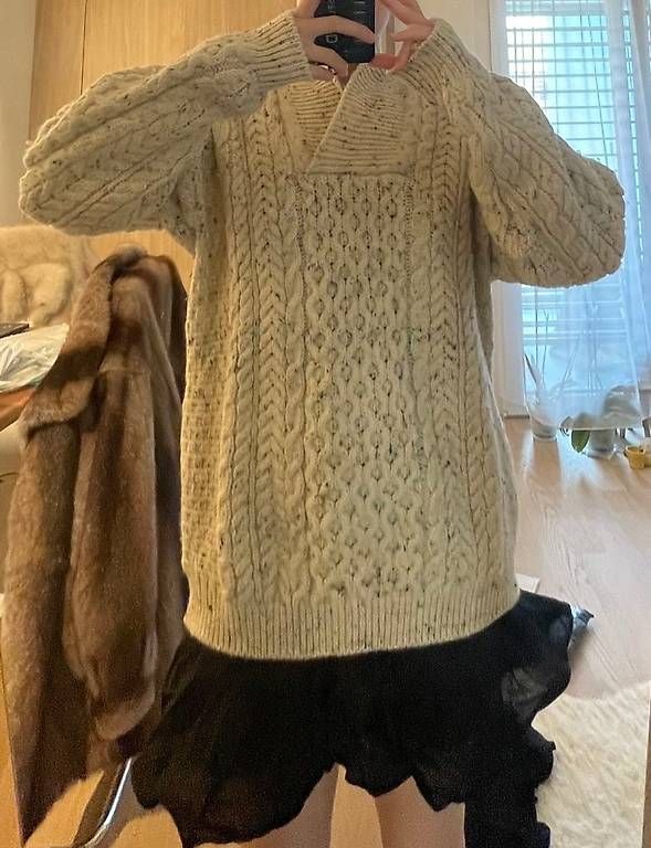Pullover & Sweatshirts: Oversized Pullover / Sweater  – Neu und originalverpackt aus Spreitenbach von sam_l5fj 2