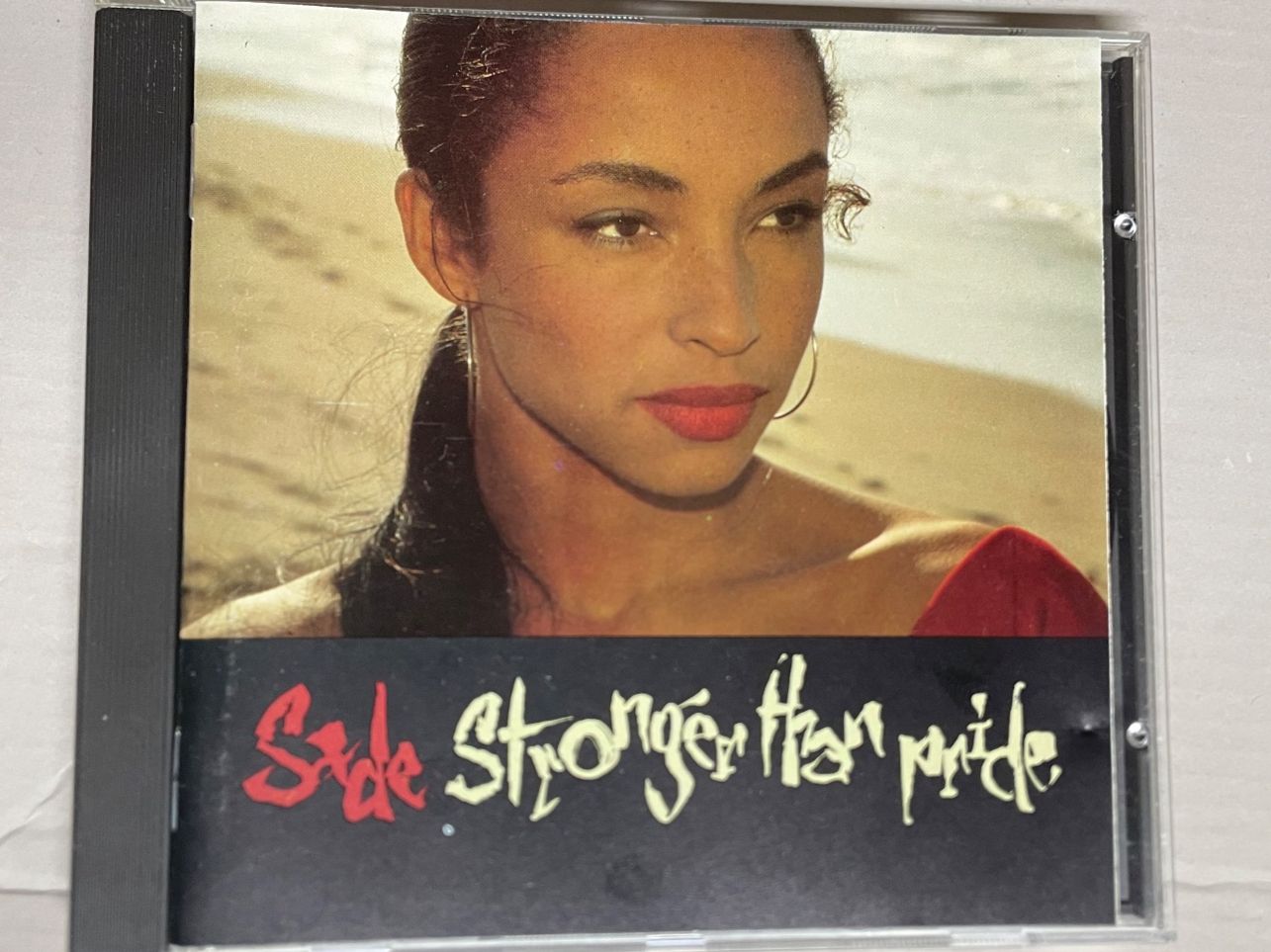 CD: Sade-Stronger Than Pride – Usato da Muri b. Bern venduto da AdidasCollector 4