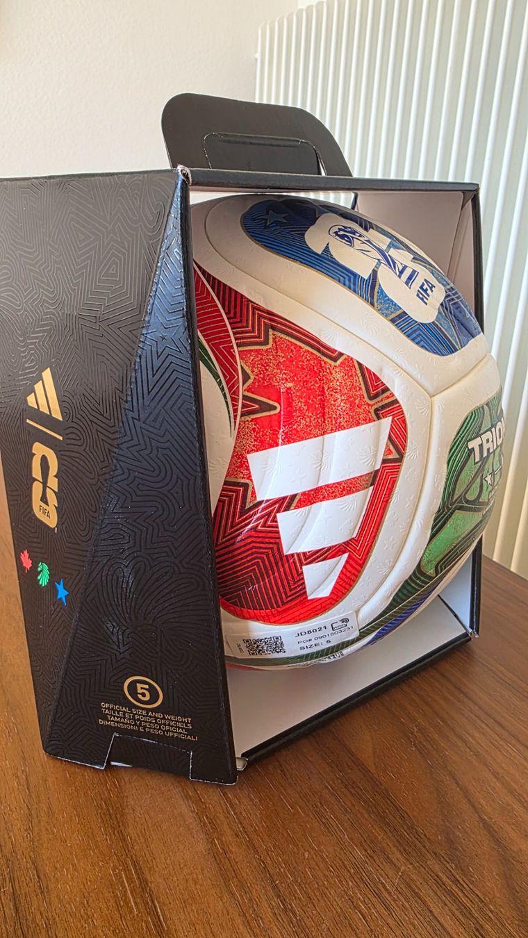 Adidas Palloni: Fussball Trionda Pro WM 2026 – Nuovo e nell'imballaggio originale da Luzern venduto da celerina29 1