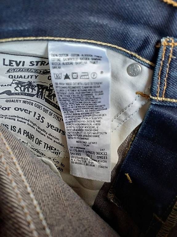Jeans: Jeans Levi's 511 taille 30x32 – Gebraucht aus Glovelier von GaCh 3