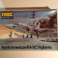 1683 ... N.A. RA-5 C Vigilante ... Frog F 275