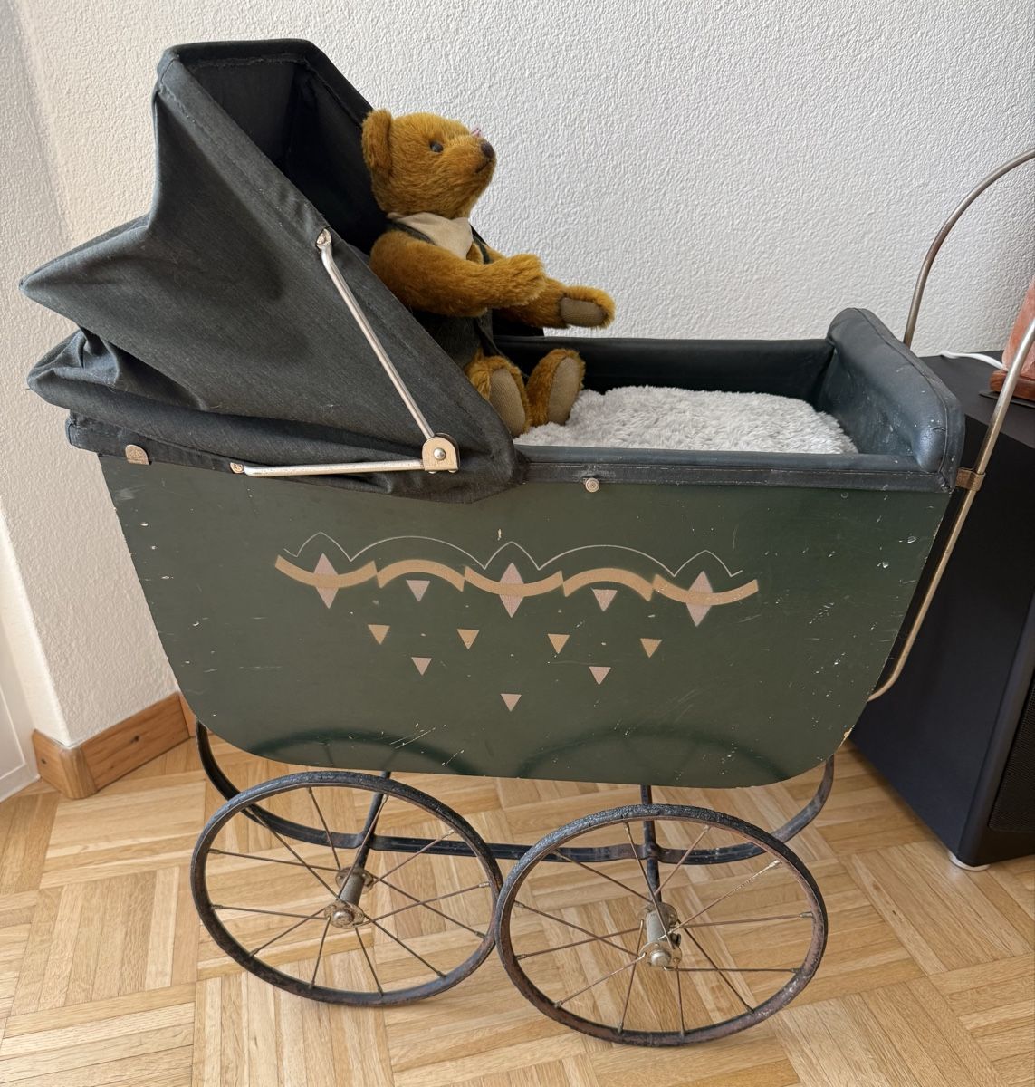 Carrozzine per bambole: Antiker Puppenwagen – Usato da Landquart venduto da vision22850 4