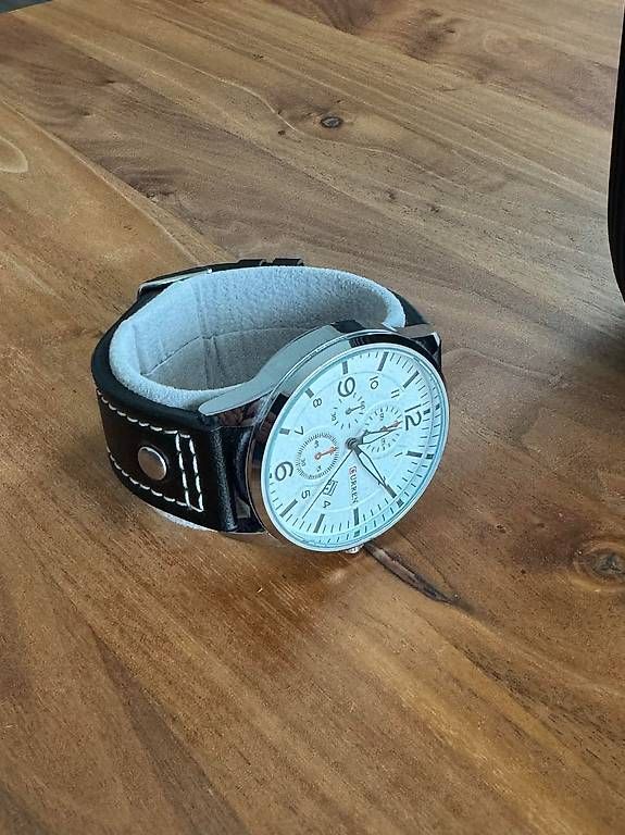 Orologi: Montre pour homme Curren – Usato da Engollon venduto da Winters91 1