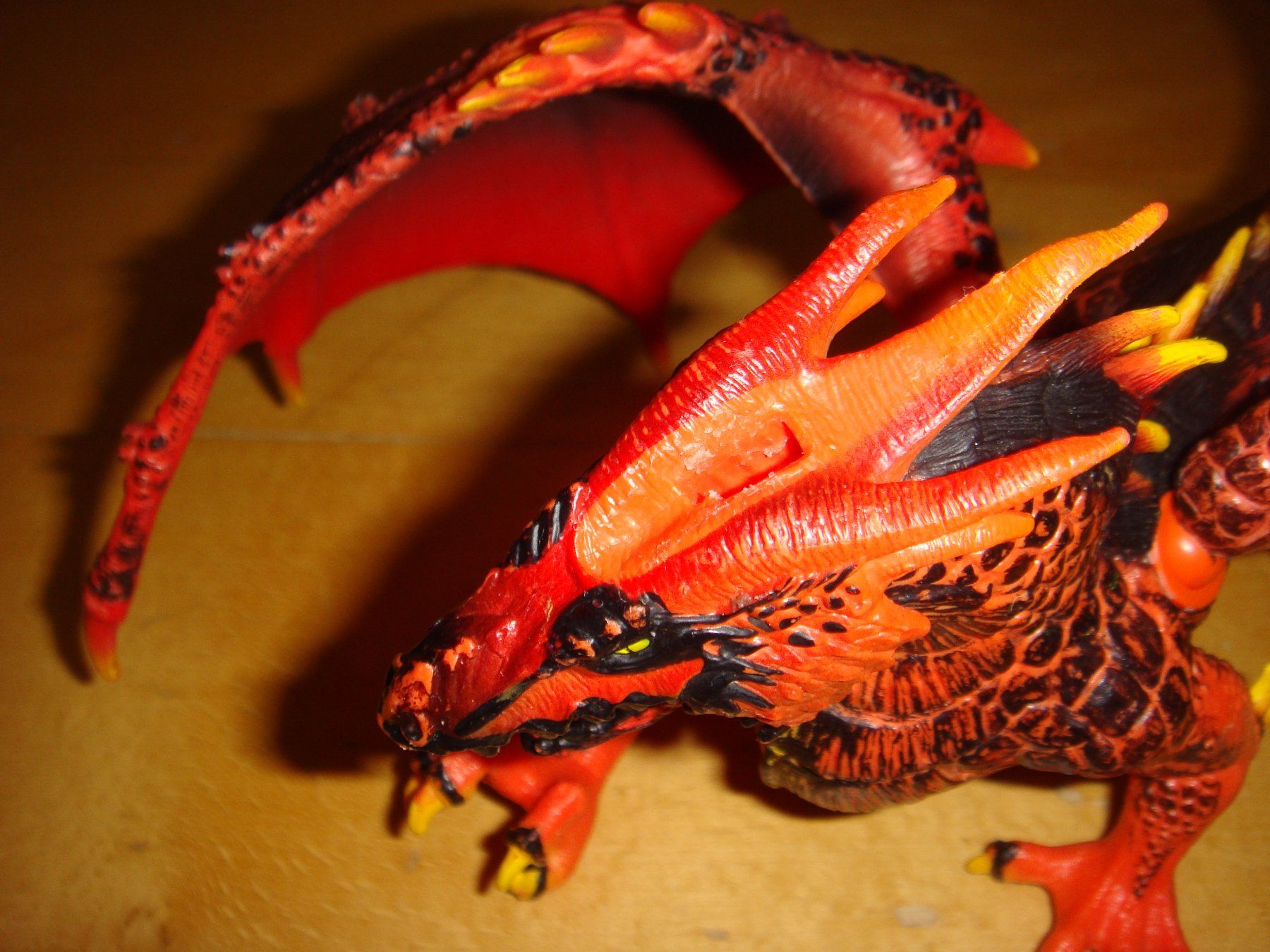 Schleich Figuren: Lavadrache Schleich – Gebraucht aus Reinach BL von Maryichbins 1