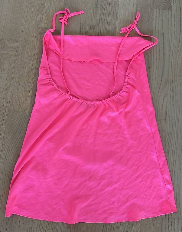 Vestiti: Mini Kleid in neon pink – Nuovo e nell'imballaggio originale da Muttenz venduto da mel_8l6c 1